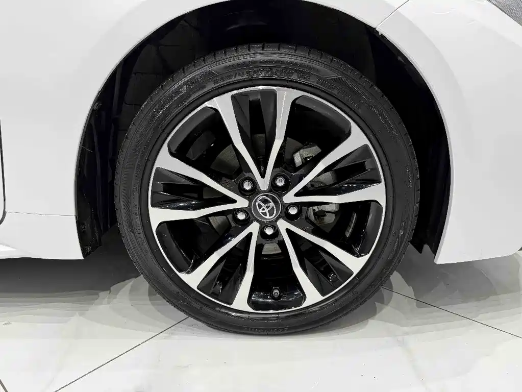 Toyota Levin 2022 — фото 19