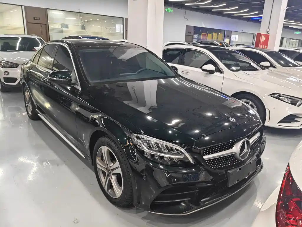 Mercedes-Benz C-Class 2020 — фото 3