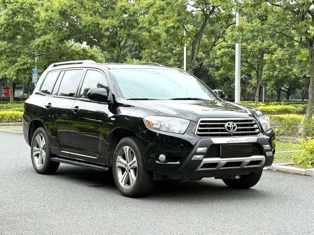 Toyota Highlander 2012 — фото 4