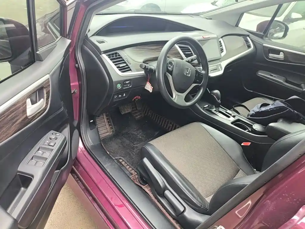 Honda Jade 2019 — фото 16