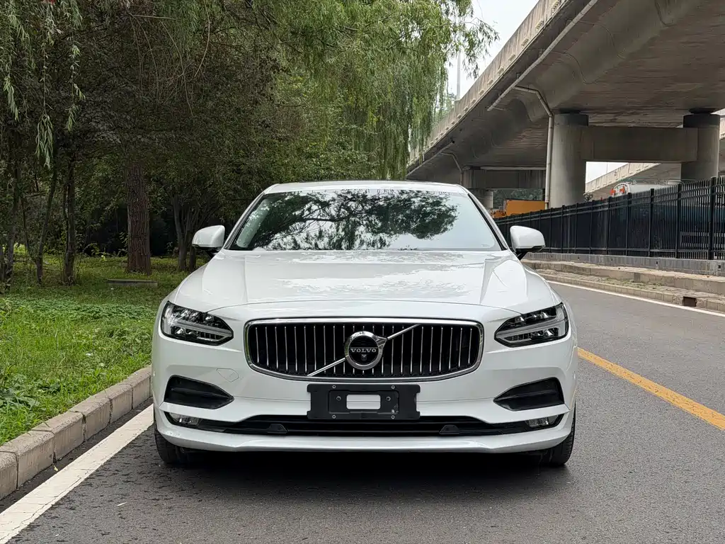 Volvo S90 2017 — фото 2