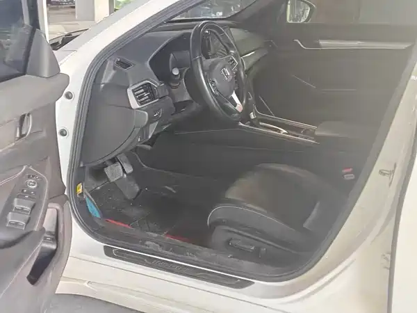 Honda Inspire 2021