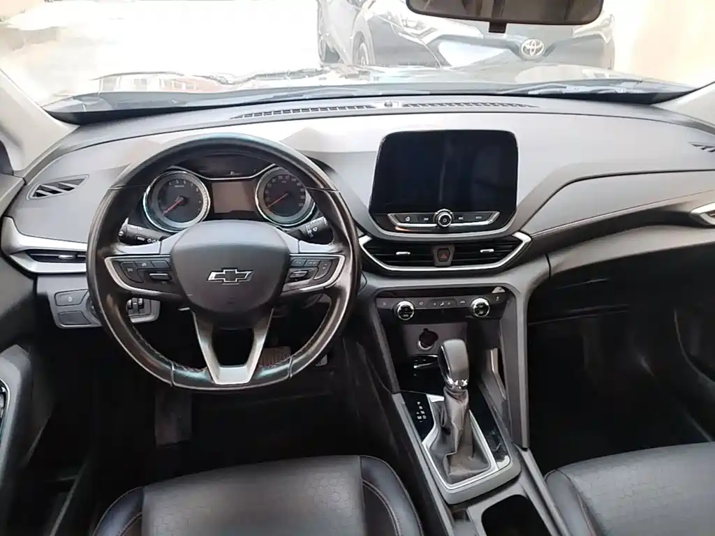Chevrolet Orlando 2023 — фото 10
