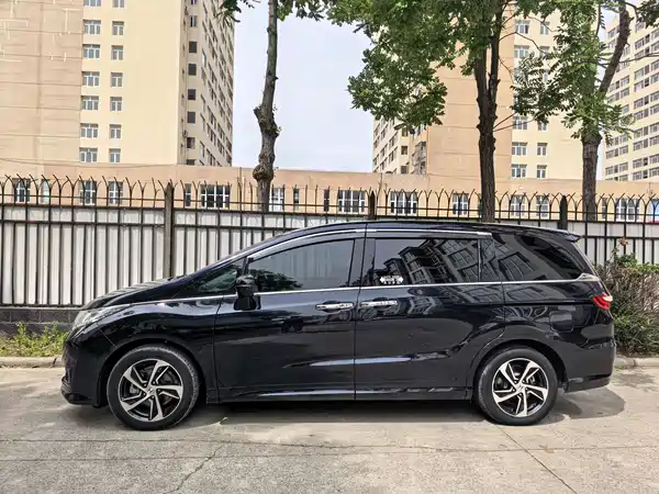 Honda Odyssey 2015