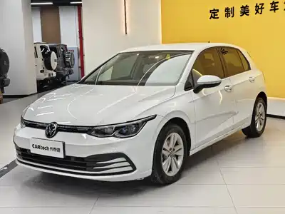 Volkswagen Golf 2023