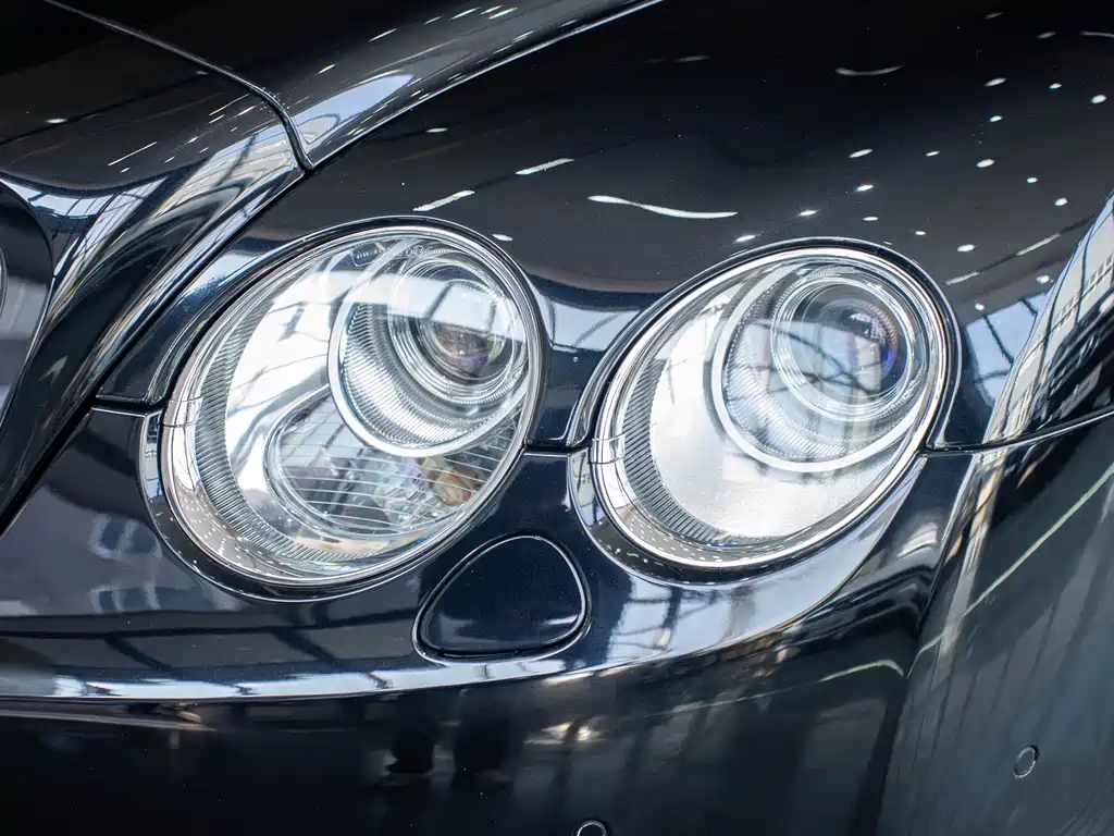 Bentley Flying Spur 2012 — фото 8