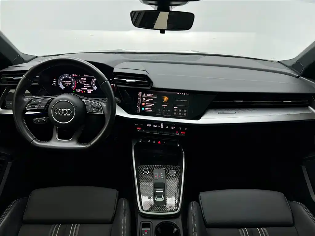 Audi A3 2022 — фото 21
