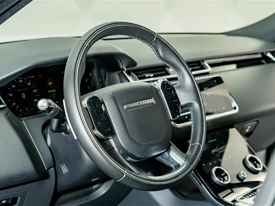 Land Rover Velar 2018 — фото 10