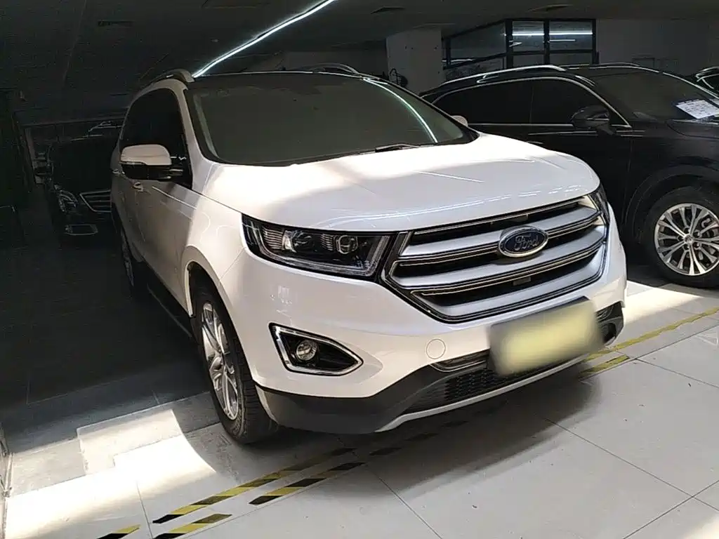 Ford Edge 2019 — фото 22
