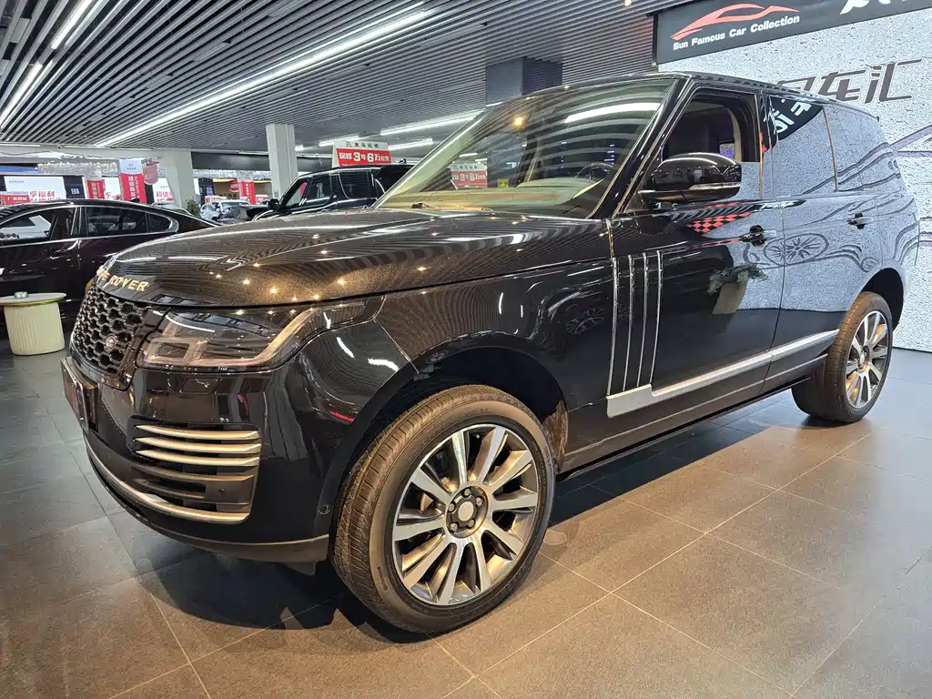 Land Rover Range Rover 2015 — фото 1