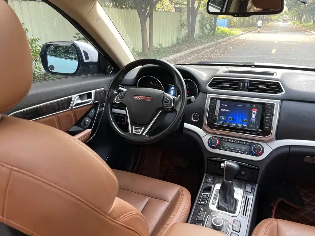 Haval H6 Coupe 2016 — фото 13
