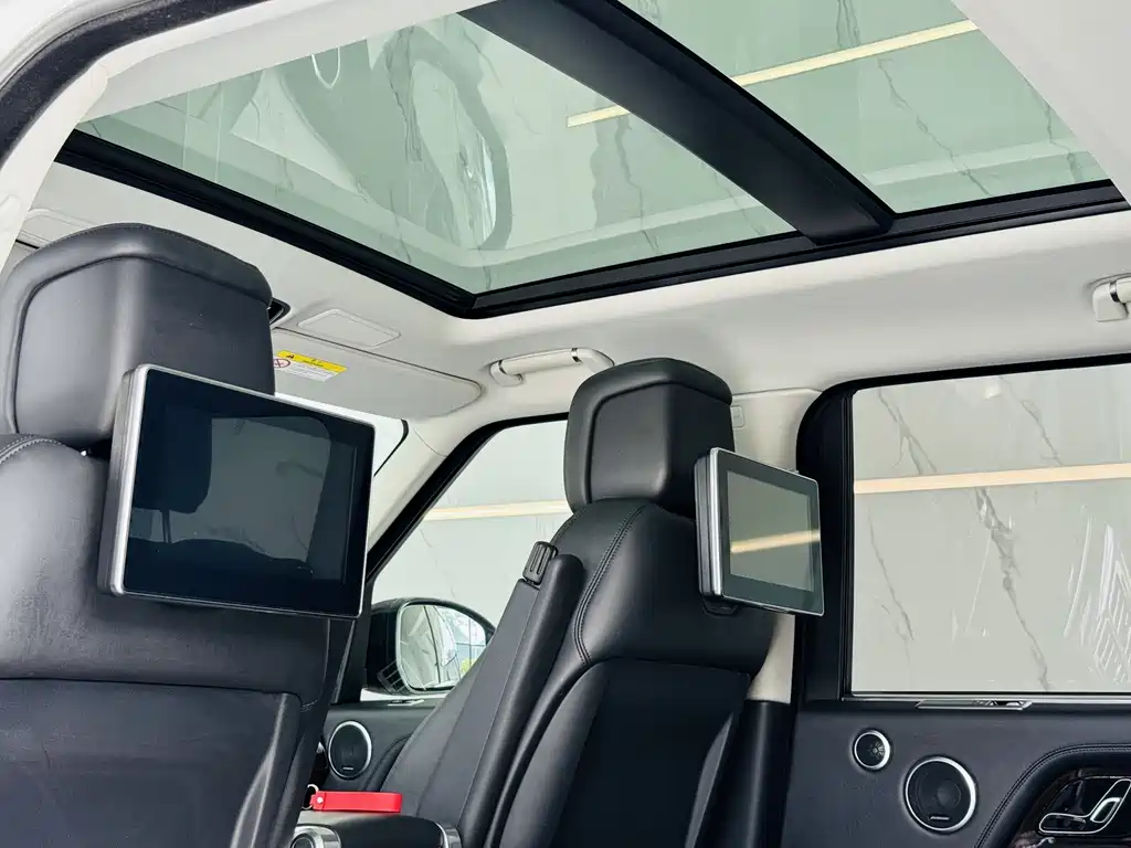 Land Rover Range Rover 2021 — фото 15