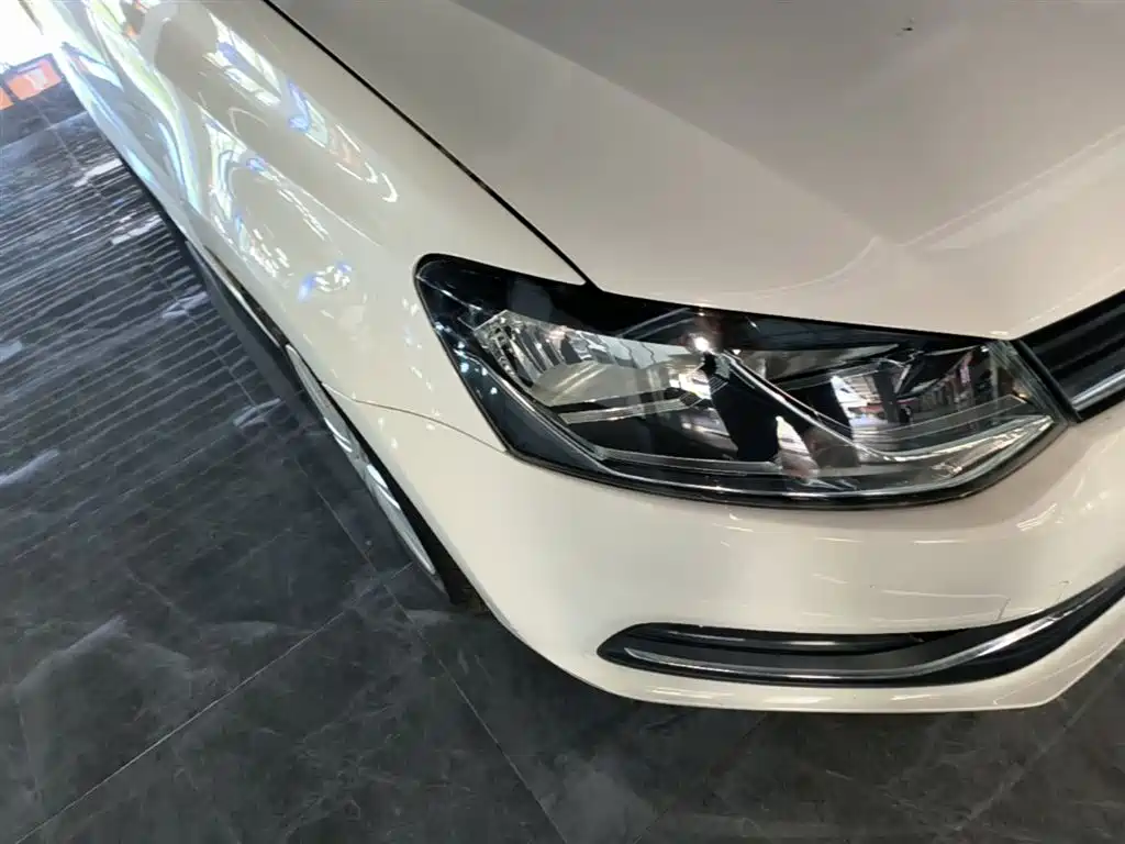 Volkswagen Polo 2018 — фото 13