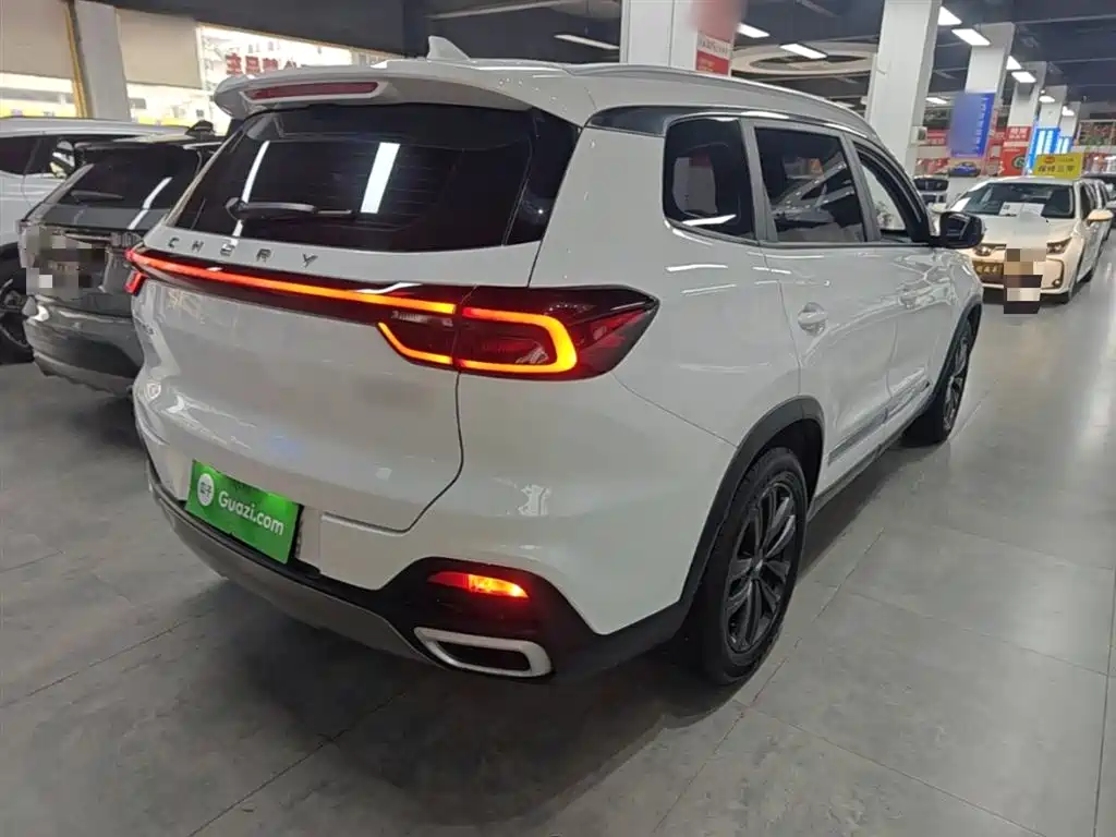 Chery Tiggo 8 2023 — фото 7