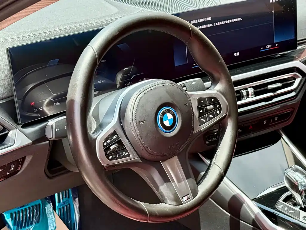 BMW i3 2023 — фото 10