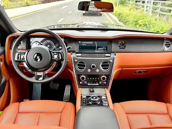 Rolls-Royce Cullinan 2020