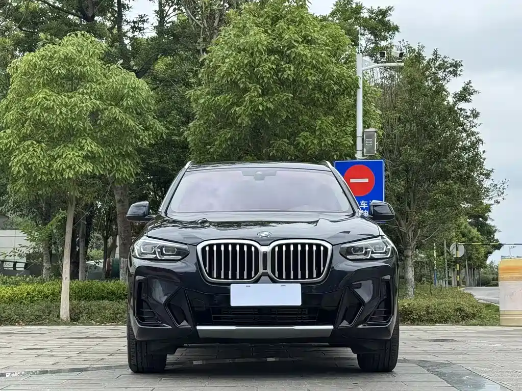 BMW X3 2021 — фото 2