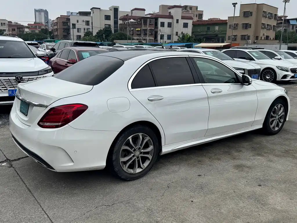 Mercedes-Benz C-Class 2015 — фото 7