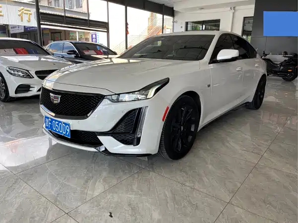 Cadillac CT5 2023