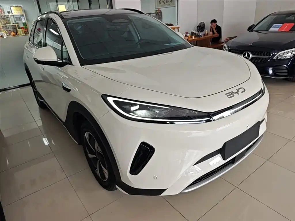 BYD Sealion 05 EV 2025 — фото 4