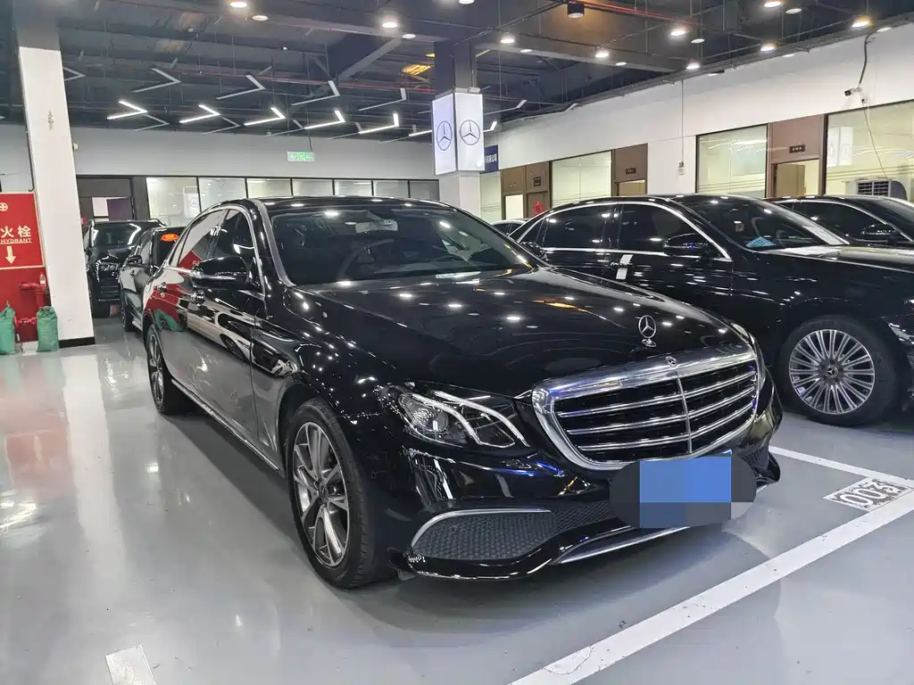 Mercedes-Benz E-Class 2018 — фото 3