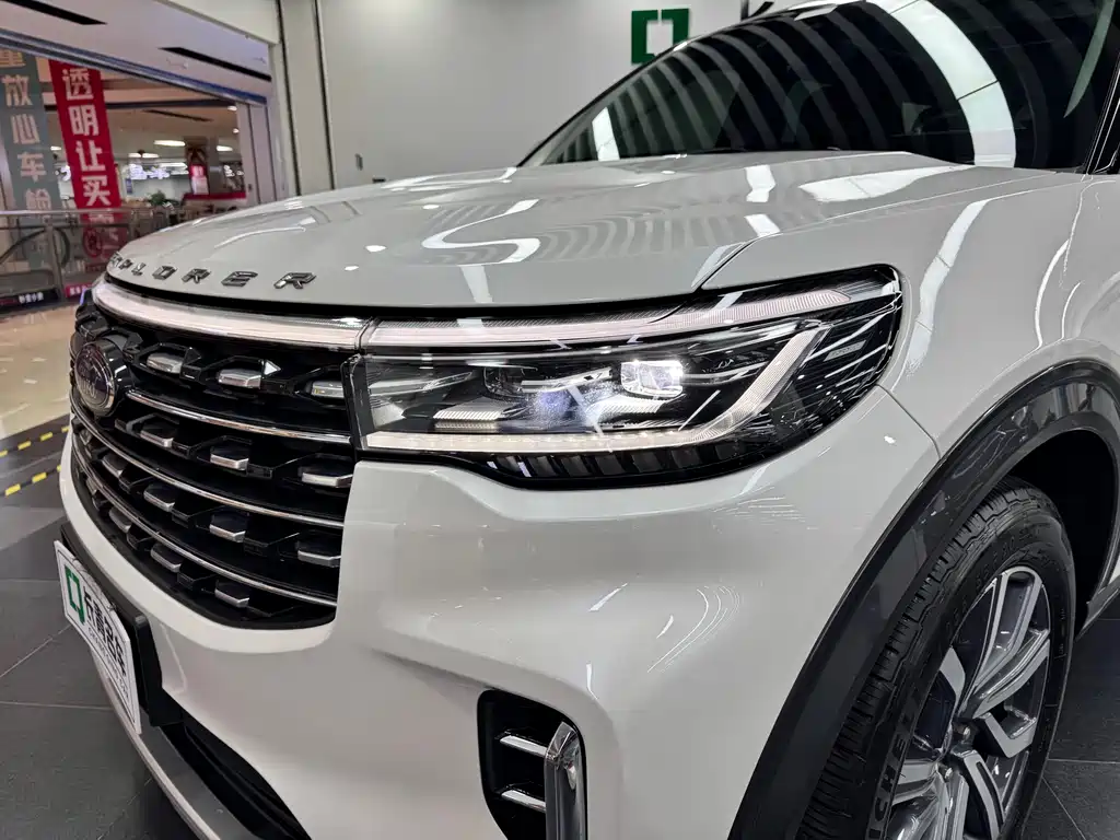 Ford Explorer 2023 — фото 13