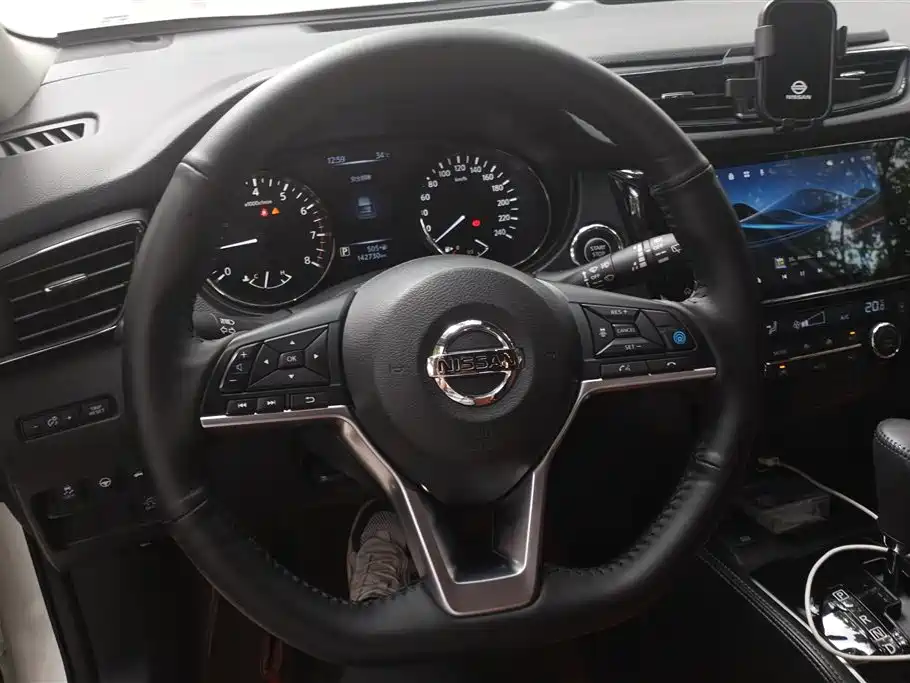 Nissan X-Trail 2020 — фото 15