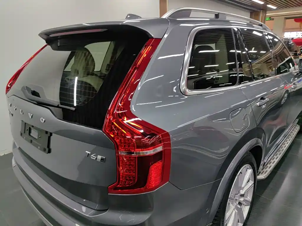 Volvo XC90 2017 — фото 8
