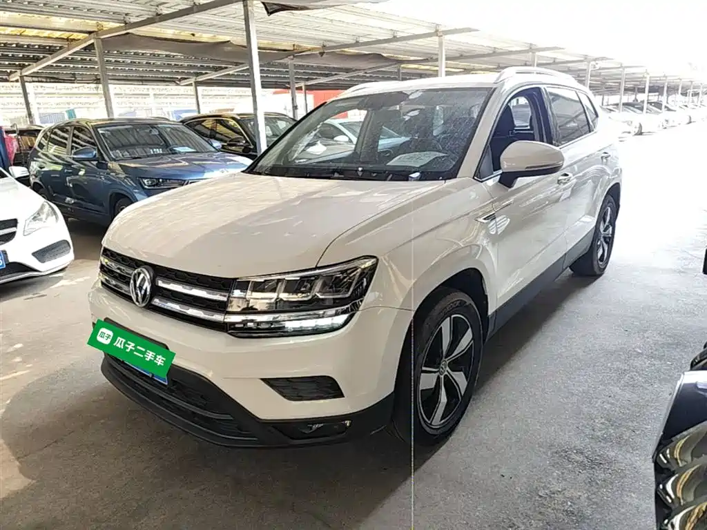Volkswagen Tharu 2020