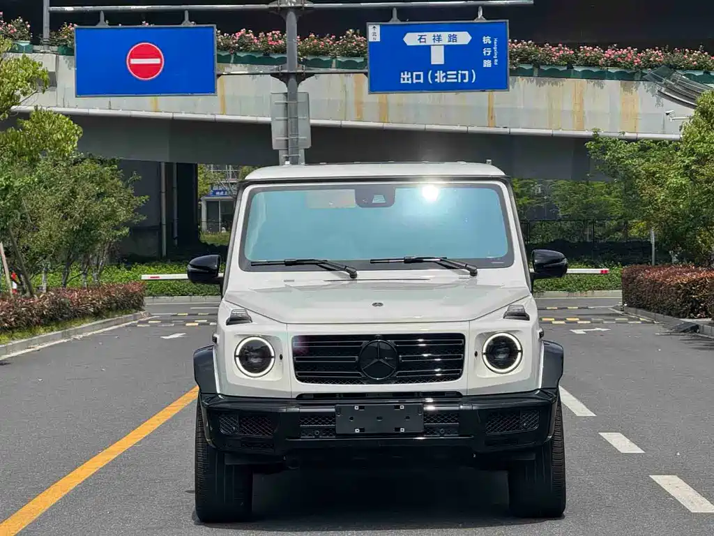 Mercedes-Benz G-Class 2023 — фото 2