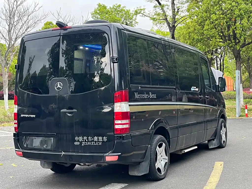 Mercedes-Benz Sprinter 2016 — фото 21