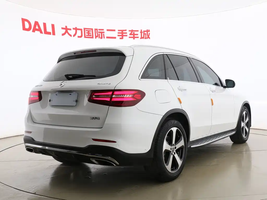 Mercedes-Benz GLC 2019 — фото 15