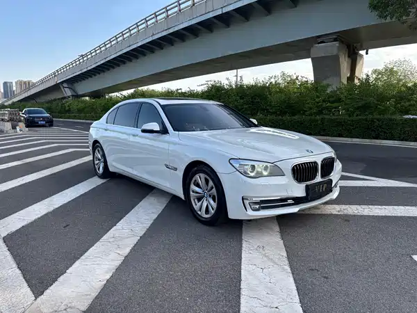 BMW 7 Series 2013