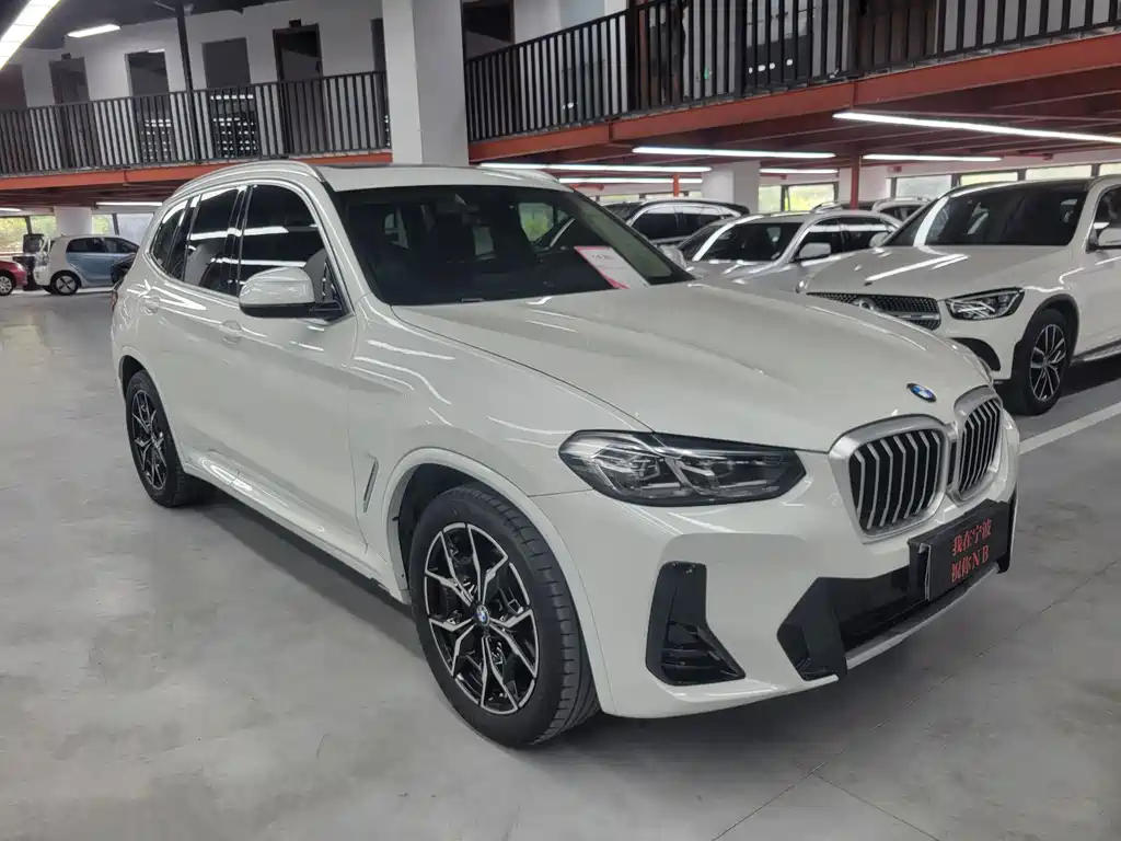 BMW X3 2022 — фото 3