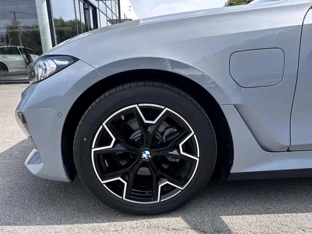 BMW i3 — фото 3
