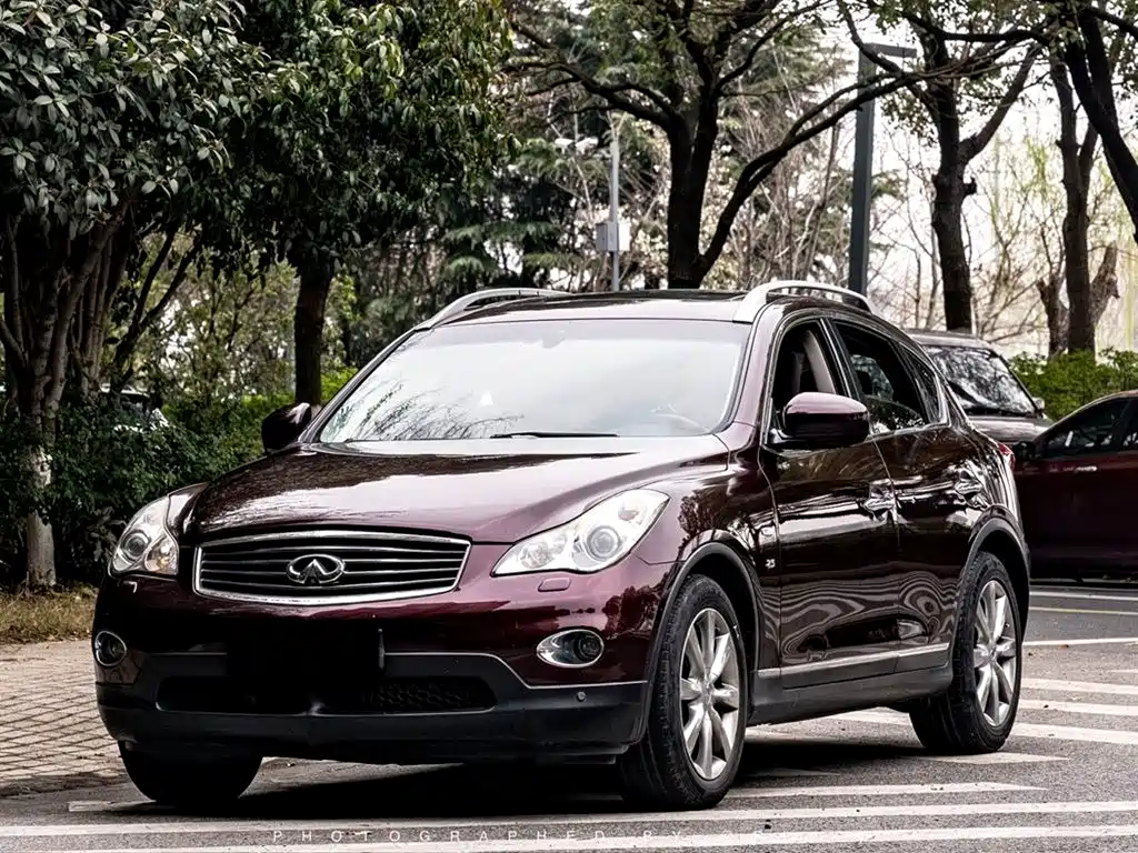 Infiniti QX50 2013