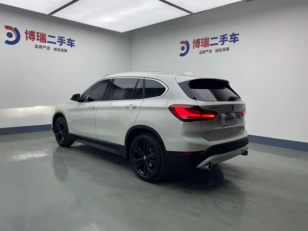 BMW X1 2021 — фото 5