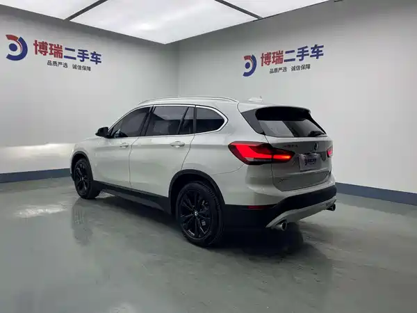 BMW X1 2021