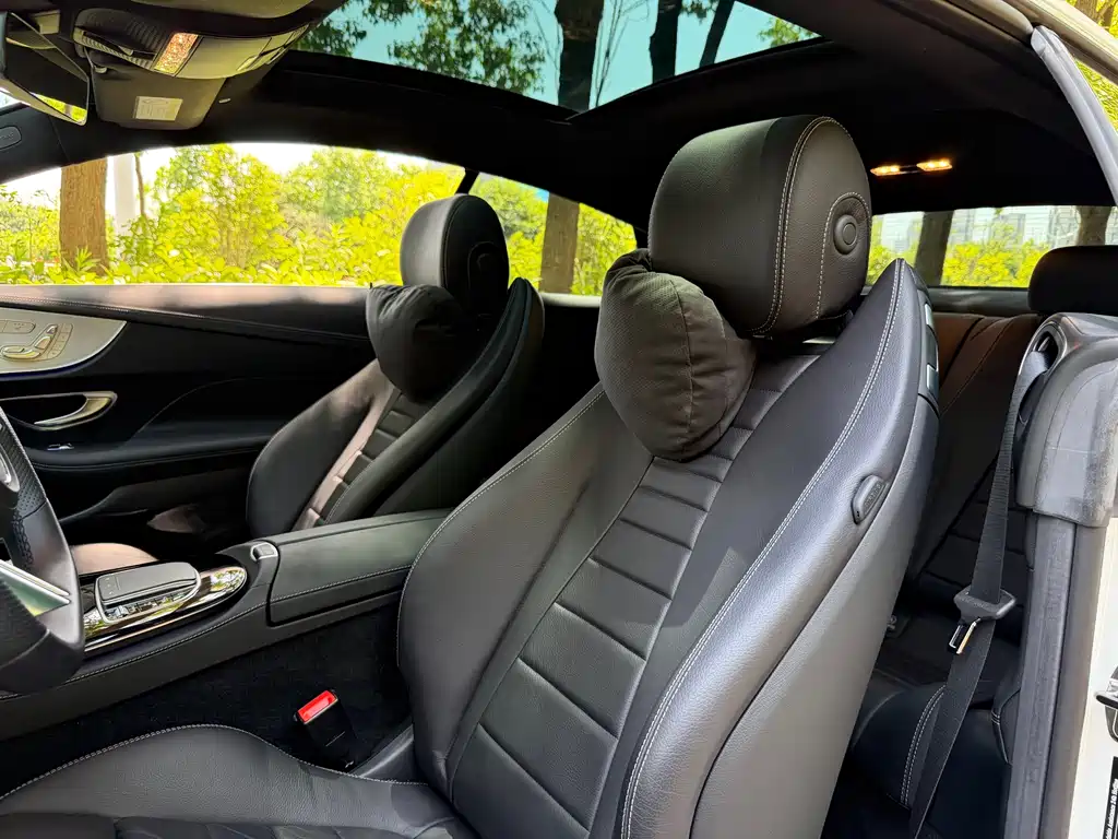 Mercedes-Benz E-Class 2022 — фото 11