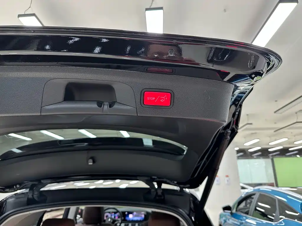 Mercedes-Benz GLE 2023 — фото 17