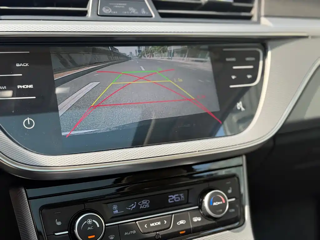 Geely Emgrand GS 2018 — фото 18
