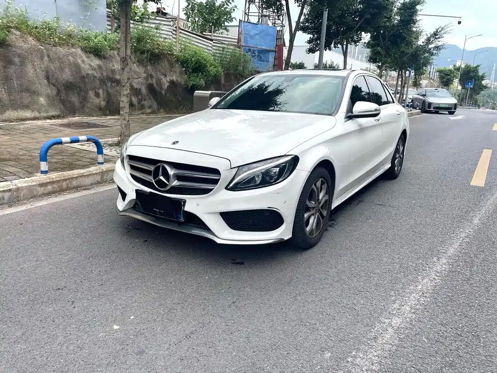 Mercedes-Benz C-Class 2017 — фото 1