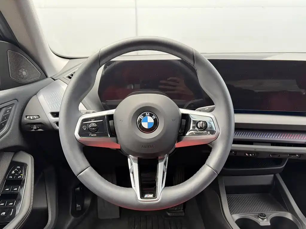 BMW 2 Series 2025 — фото 14