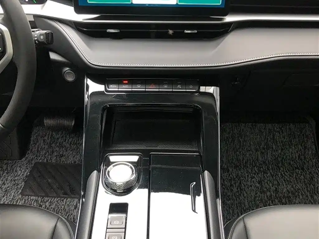 Haval H6 2022 — фото 10