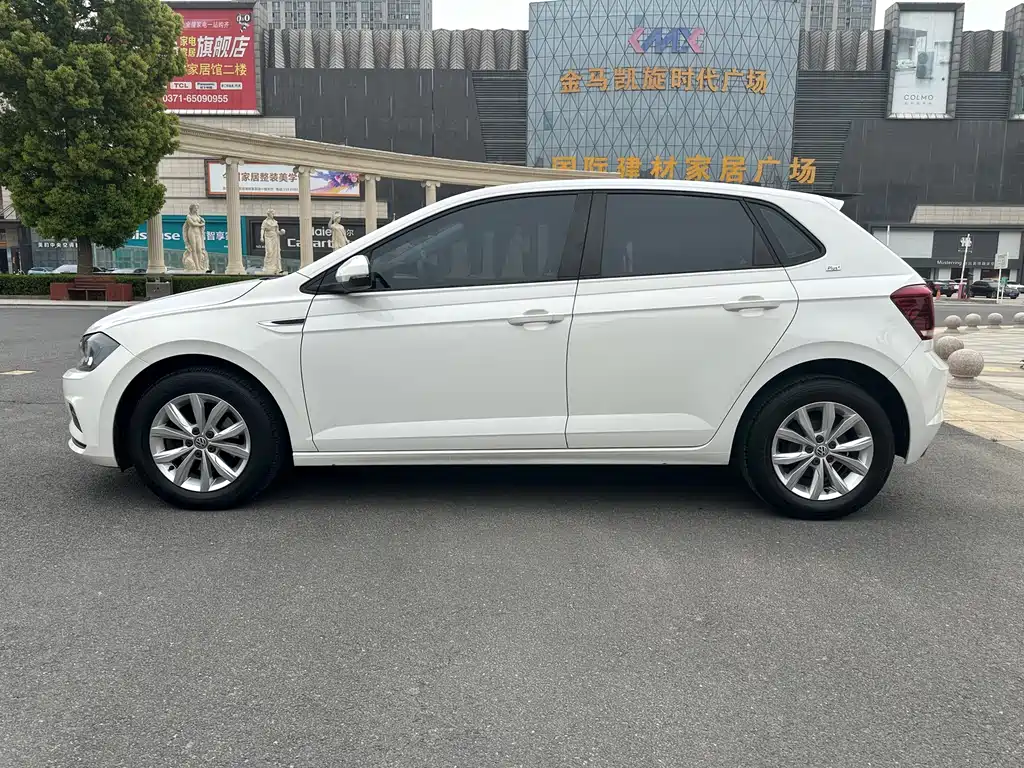 Volkswagen Polo 2019 — фото 12