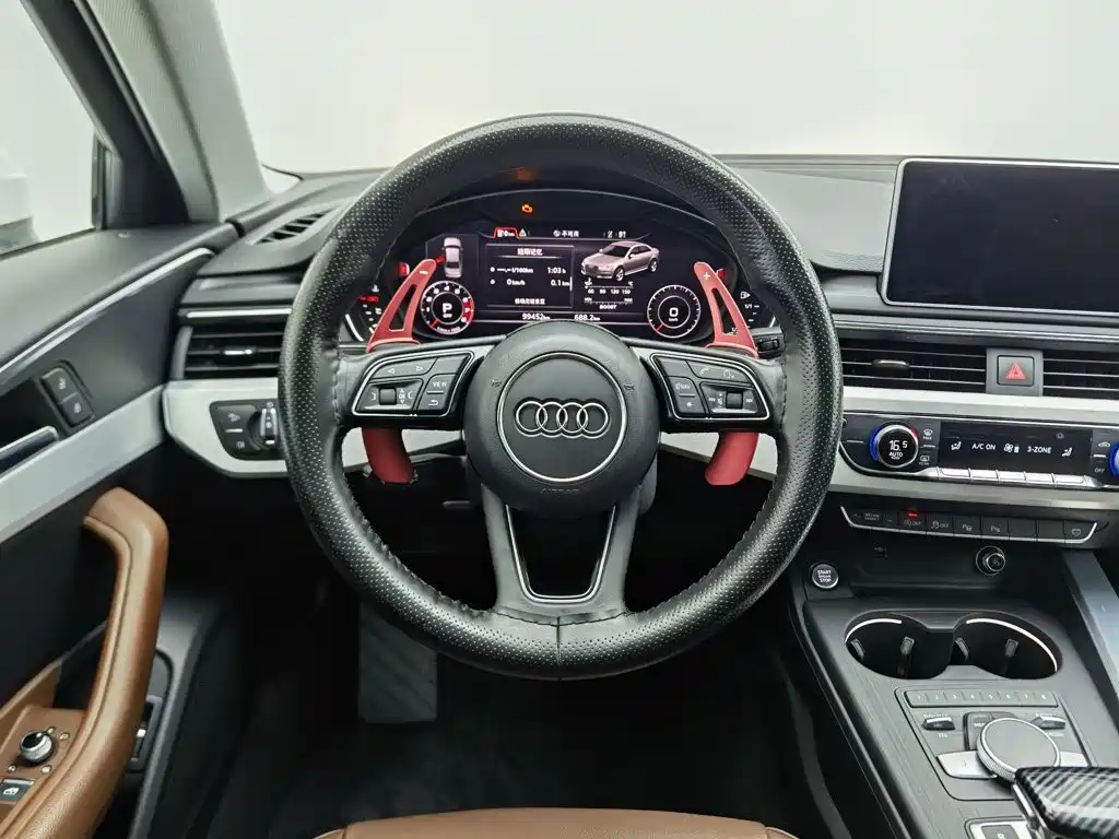 Audi A4L 2019 — фото 11