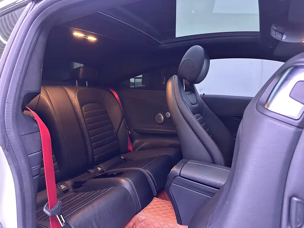 Mercedes-Benz C-Class AMG 2019 — фото 13