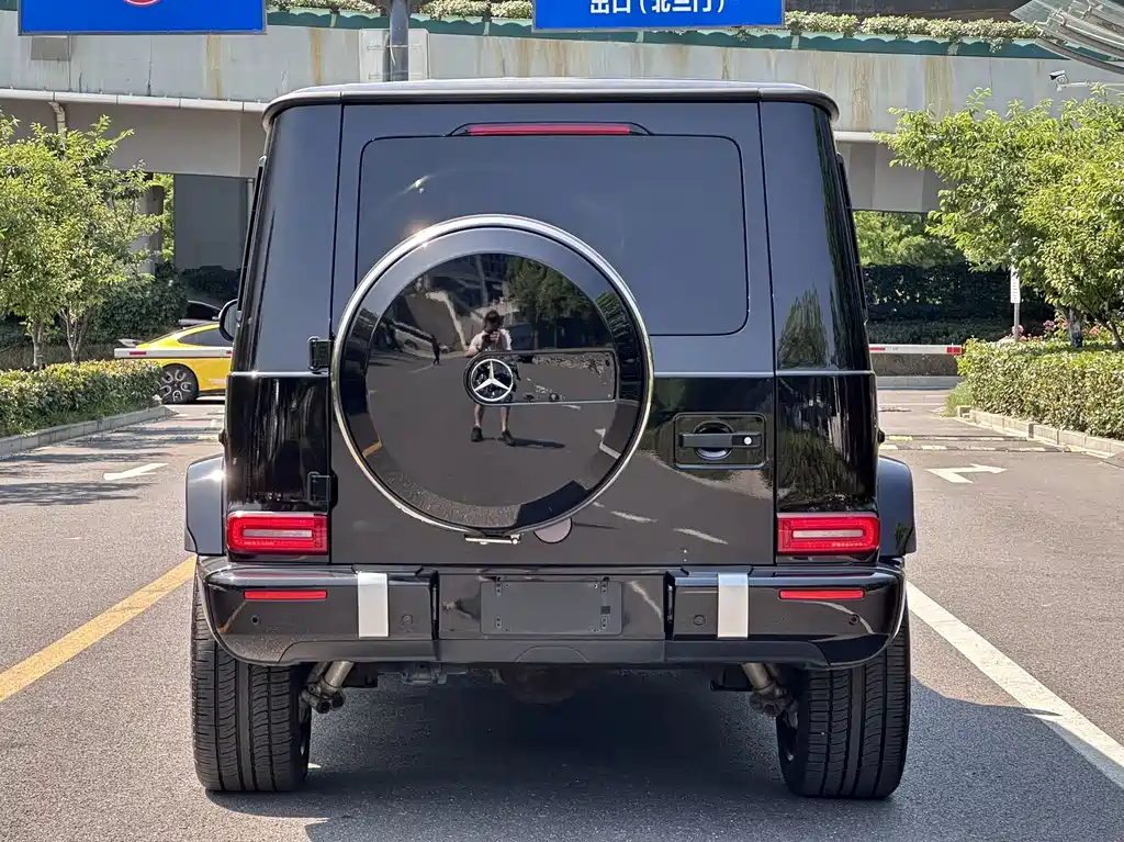 Mercedes-Benz G-Class 2022 — фото 16