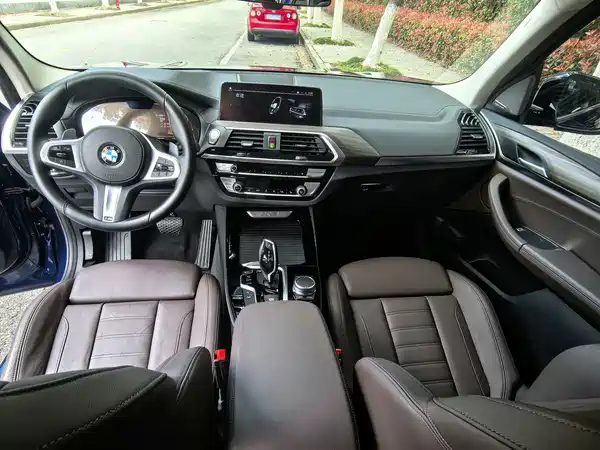 BMW X3 2021