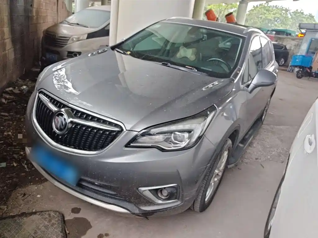 Buick Envision Plus 2018 — фото 1